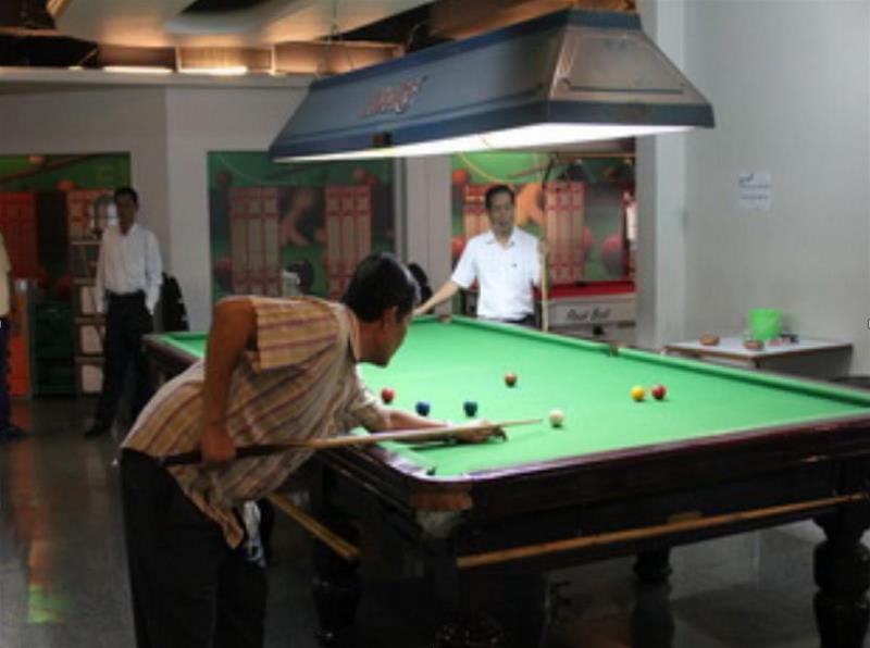 Pradipat Hotel Bangkok Bagian luar foto